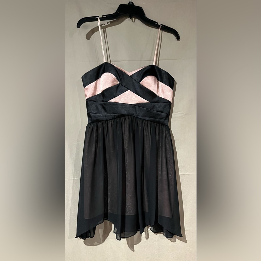 Hailey Logan by Adrienne Papel - Black and Pink Junior Dress
